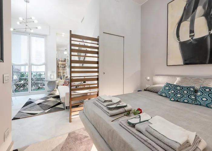 Apartament Falcone, 5 - Downtown Mediolan